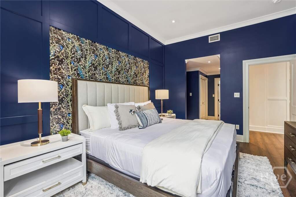 12 Bedroom Multi Unit's Image 55