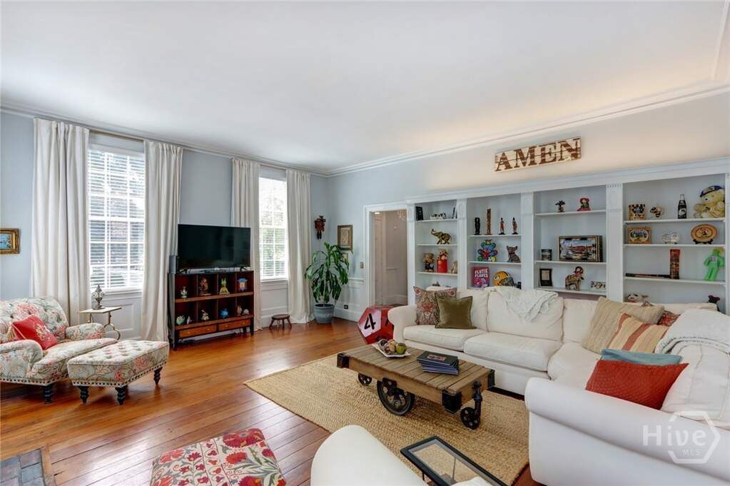 3 Bedroom Villa/Townhouse's Image 8