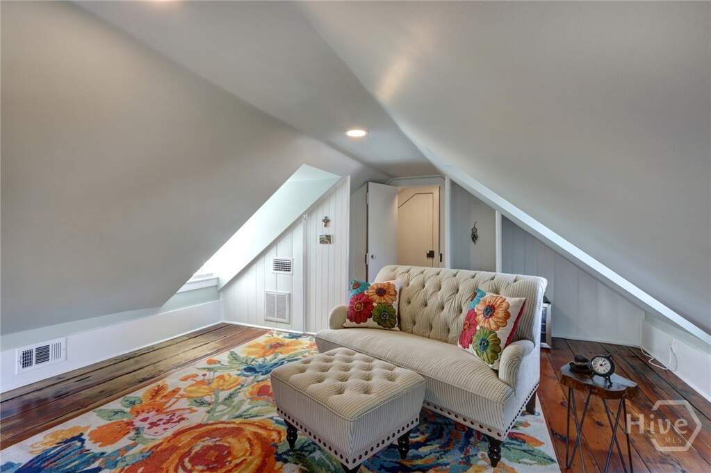 3 Bedroom Villa/Townhouse's Image 30