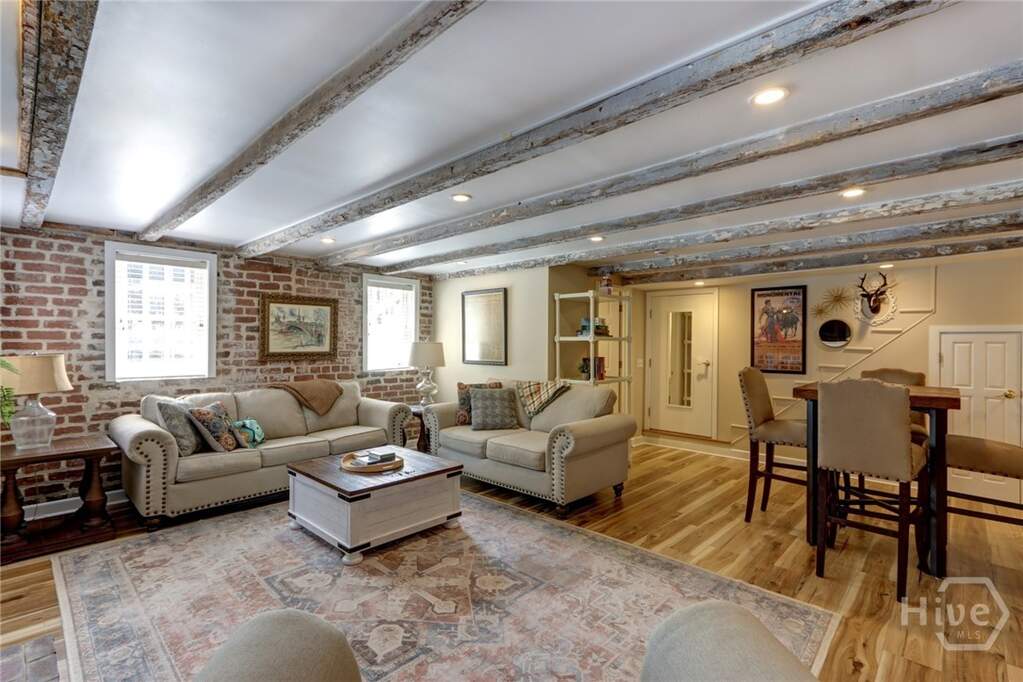 3 Bedroom Villa/Townhouse's Image 33