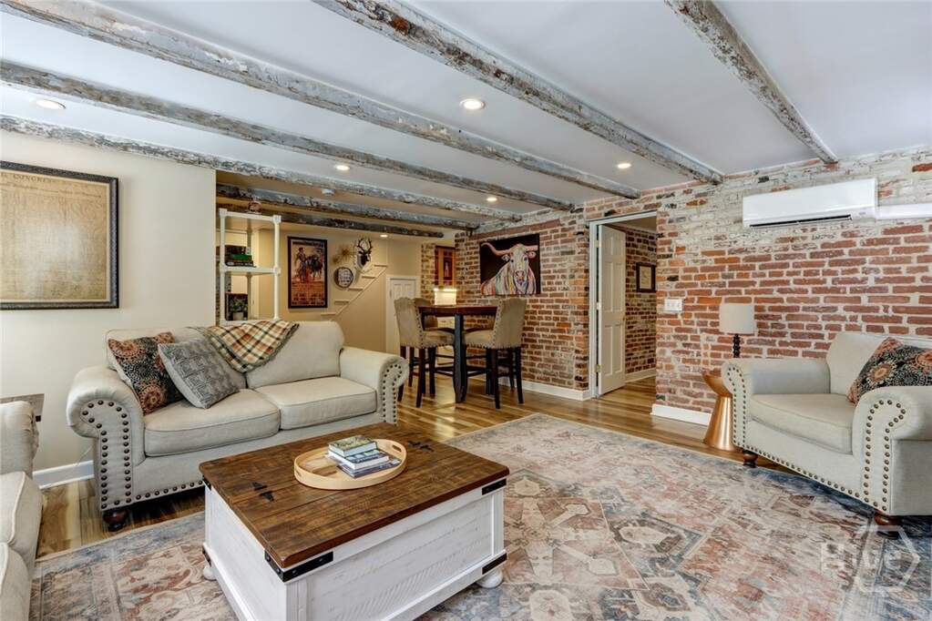 3 Bedroom Villa/Townhouse's Image 34