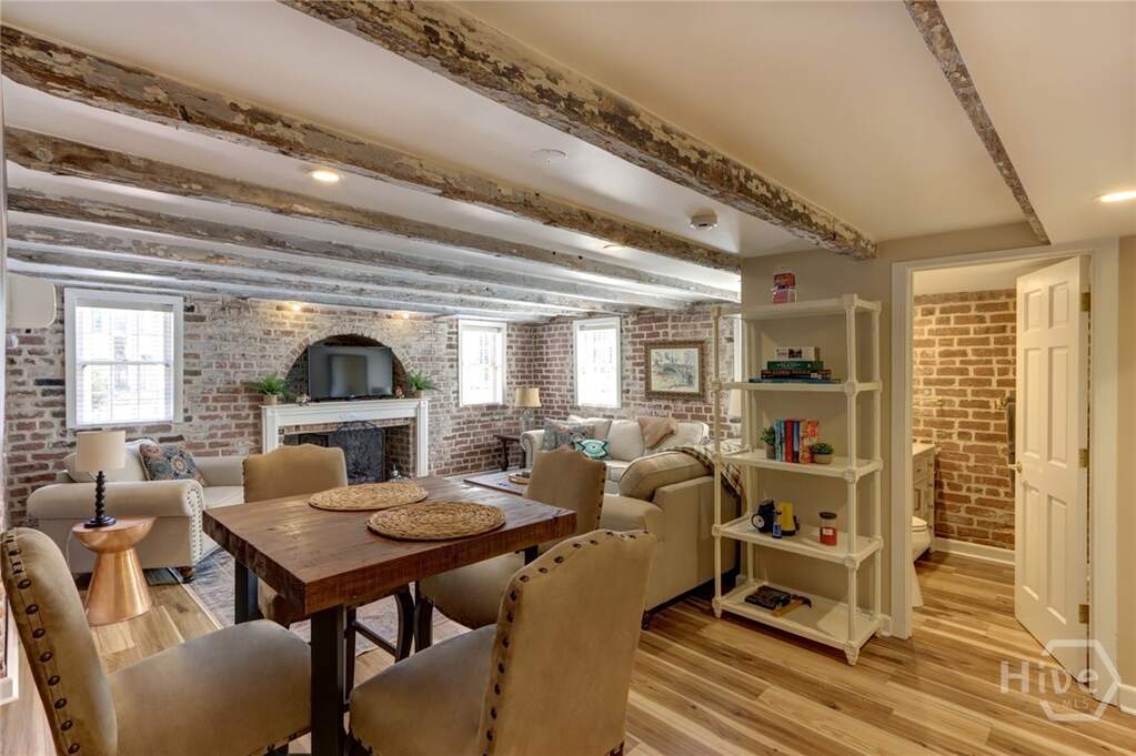 3 Bedroom Villa/Townhouse's Image 35