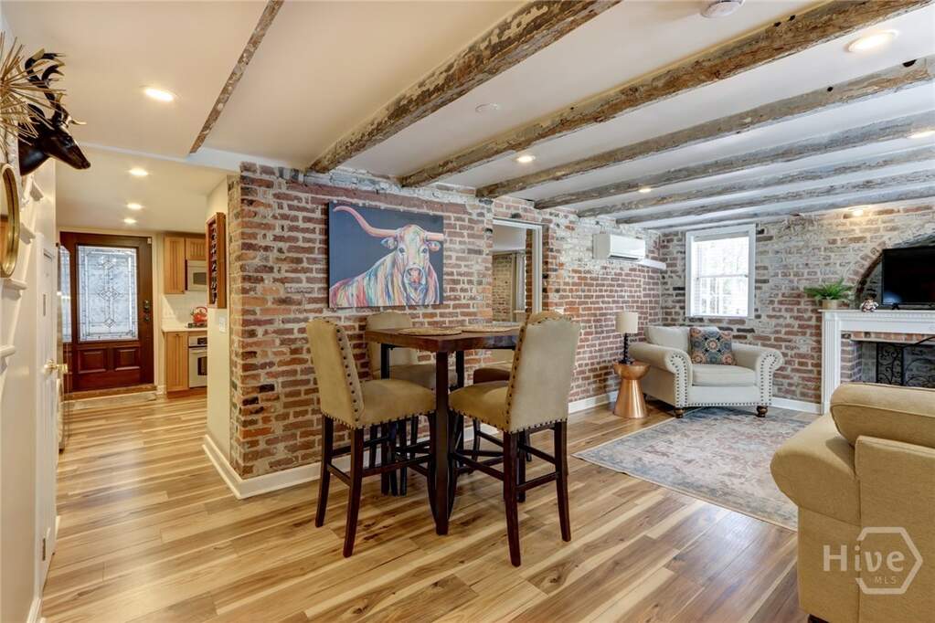 3 Bedroom Villa/Townhouse's Image 36