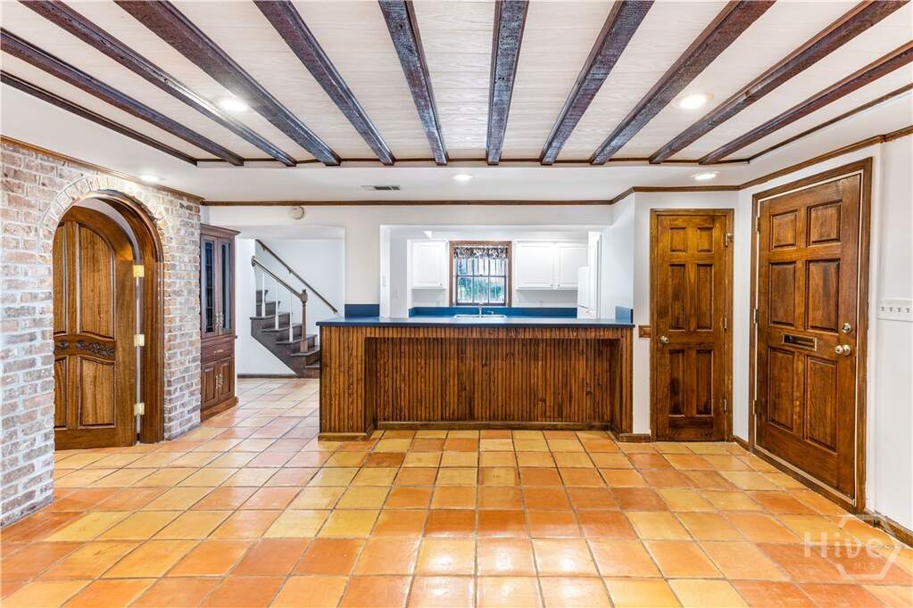 6 Bedroom Villa/Townhouse's Image 60