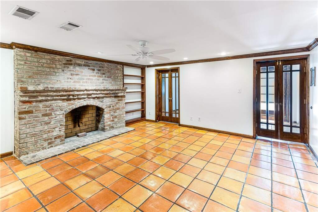 6 Bedroom Villa/Townhouse's Image 66