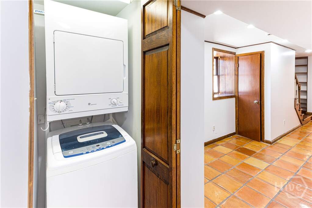 6 Bedroom Villa/Townhouse's Image 71