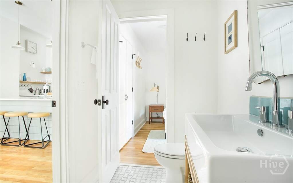 2 Bedroom Apartment/Flat's Image 18