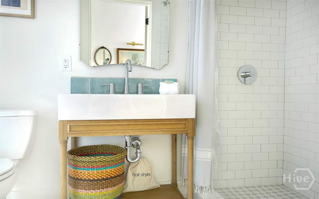 2 Bedroom Apartment/Flat's Image 21
