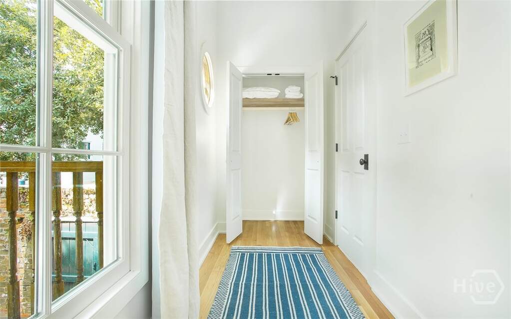 2 Bedroom Apartment/Flat's Image 31