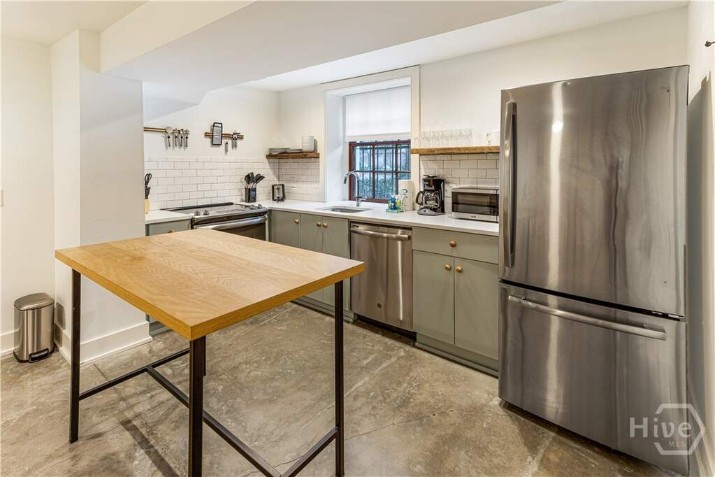 2 Bedroom Apartment/Flat's Image 11