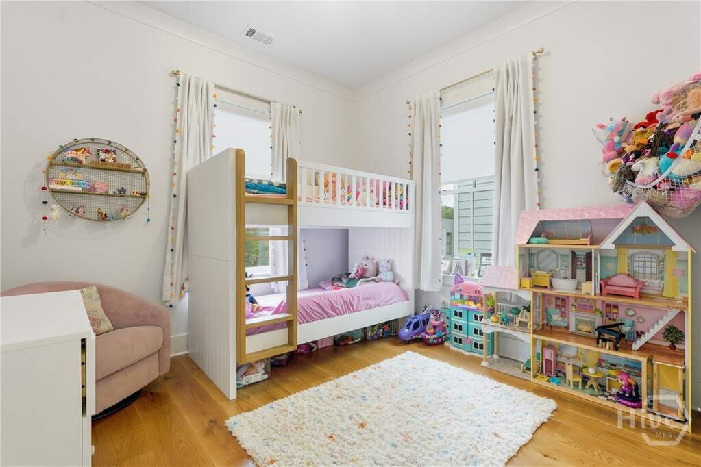 3 Bedroom Single Family Home/House's Image 42