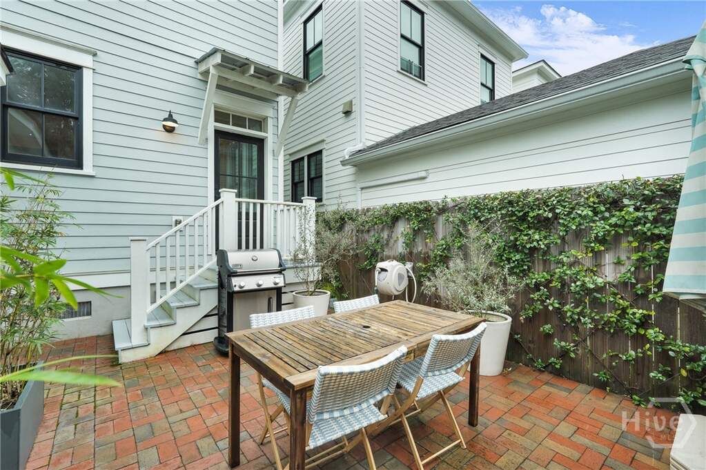 3 Bedroom Single Family Home/House's Image 48