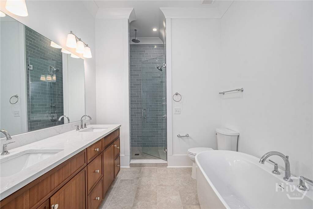 3 Bedroom Villa/Townhouse's Image 12