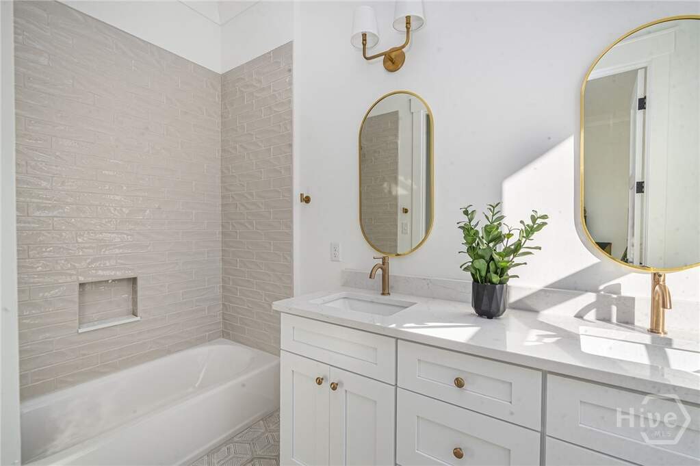 3 Bedroom Villa/Townhouse's Image 16
