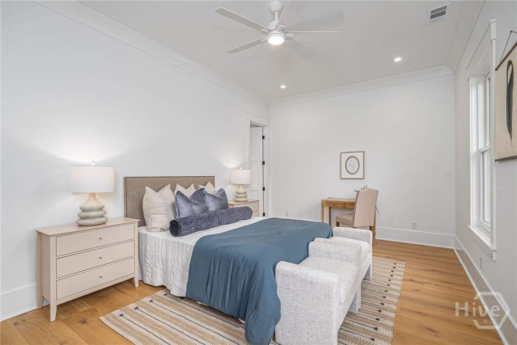 3 Bedroom Villa/Townhouse's Image 21
