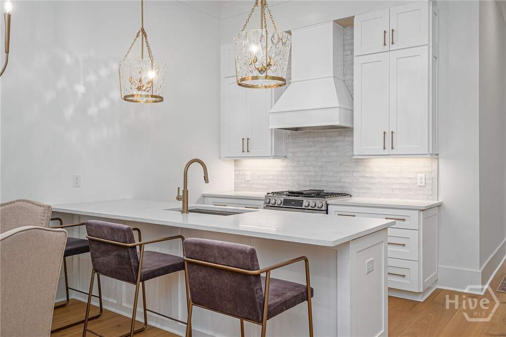 3 Bedroom Villa/Townhouse's Image 4