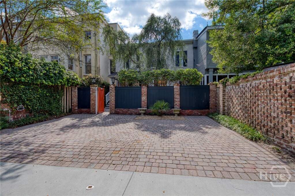 3 Bedroom Single Family Home/House's Image 31