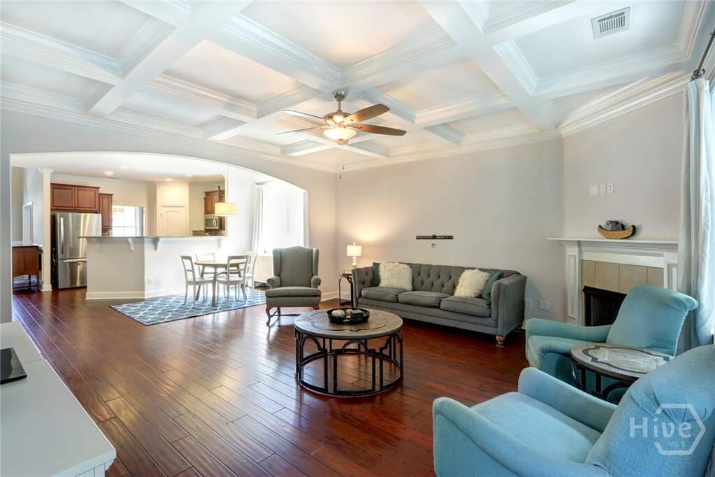 5 Bedroom Single Family Home/House's Image 16
