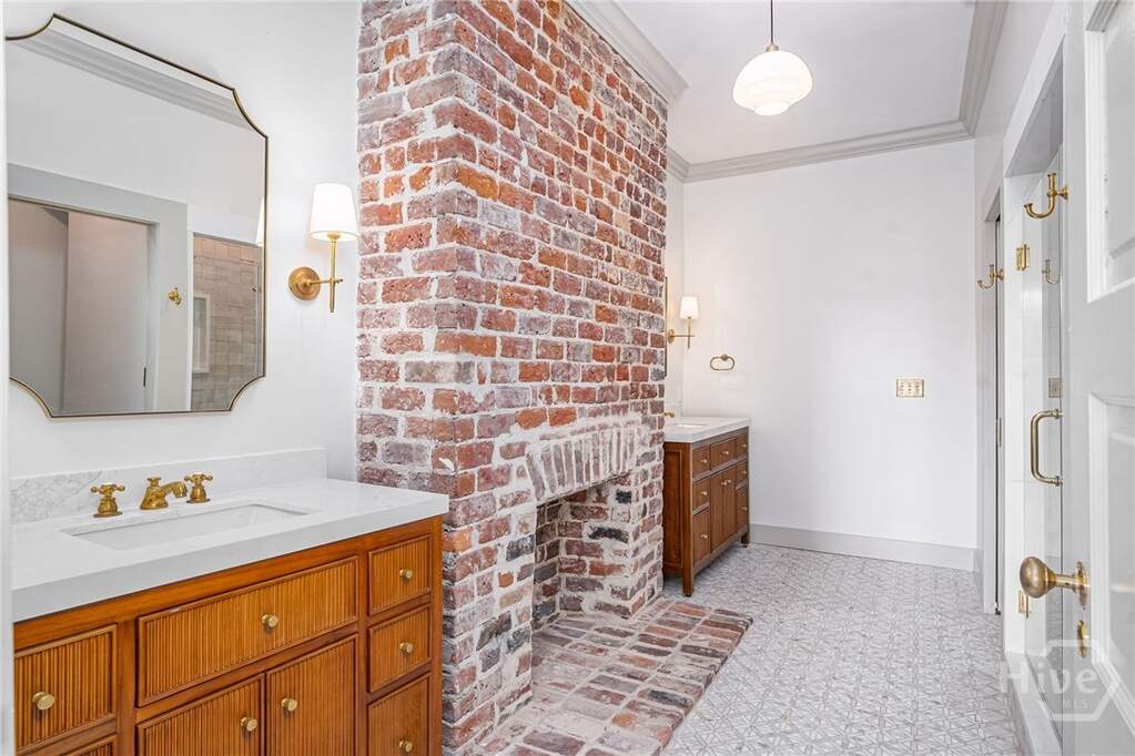 4 Bedroom Villa/Townhouse's Image 16