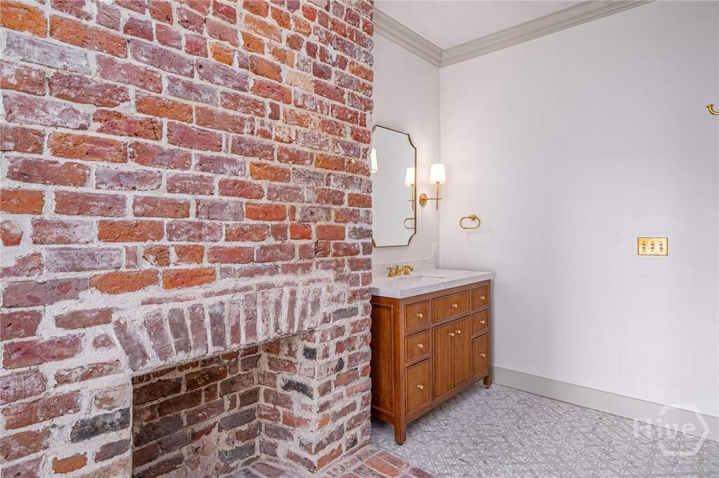 4 Bedroom Villa/Townhouse's Image 18