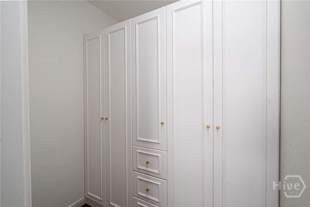 4 Bedroom Villa/Townhouse's Image 24