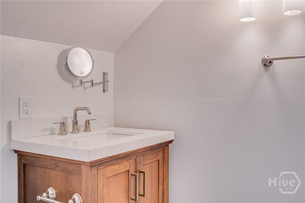 4 Bedroom Villa/Townhouse's Image 29