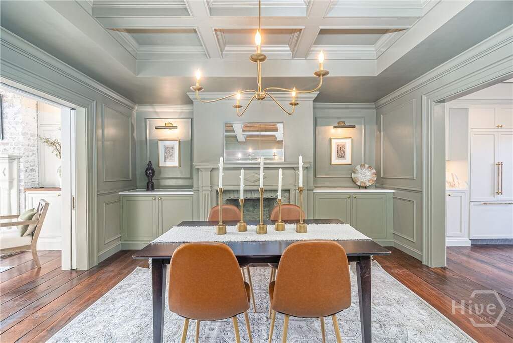 4 Bedroom Villa/Townhouse's Image 4