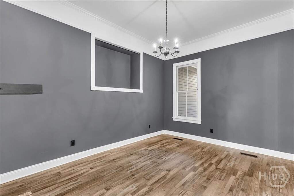 2 Bedroom Single Family Home/House's Image 7