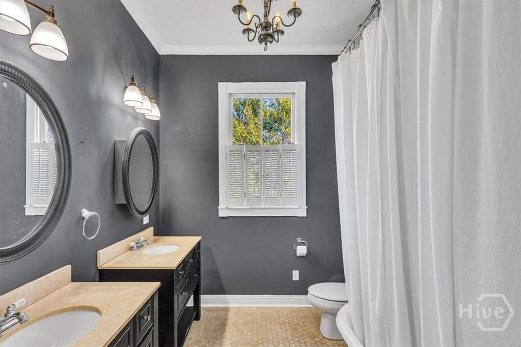 2 Bedroom Single Family Home/House's Image 17