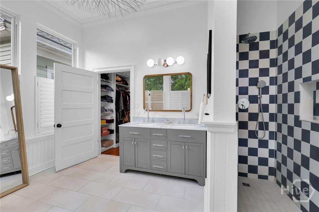 3 Bedroom Single Family Home/House's Image 24