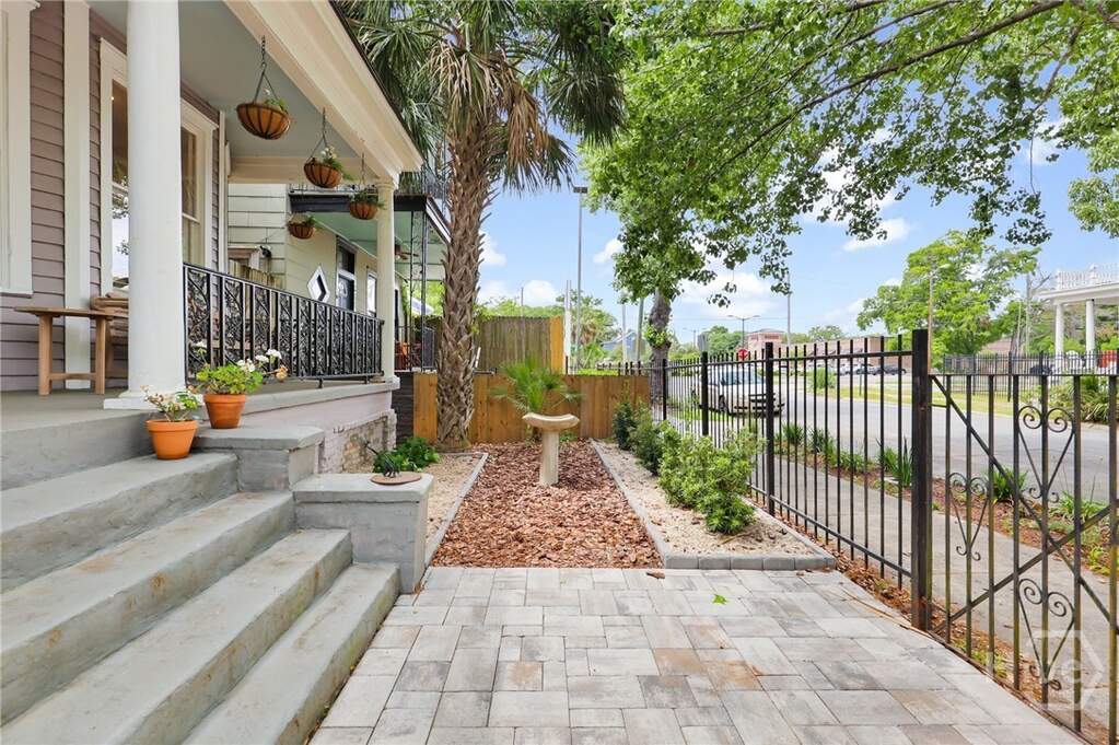 3 Bedroom Single Family Home/House's Image 37