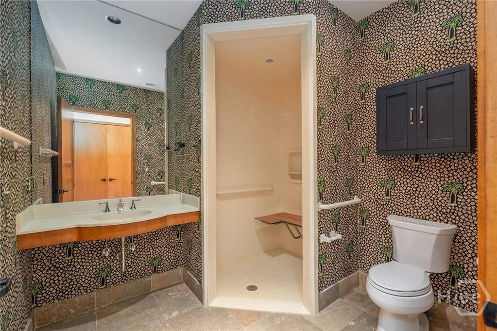 3 Bedroom Apartment/Flat's Image 35