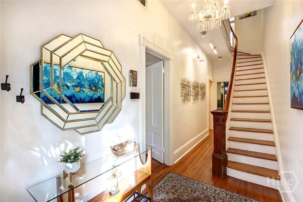 4 Bedroom Villa/Townhouse's Image 8