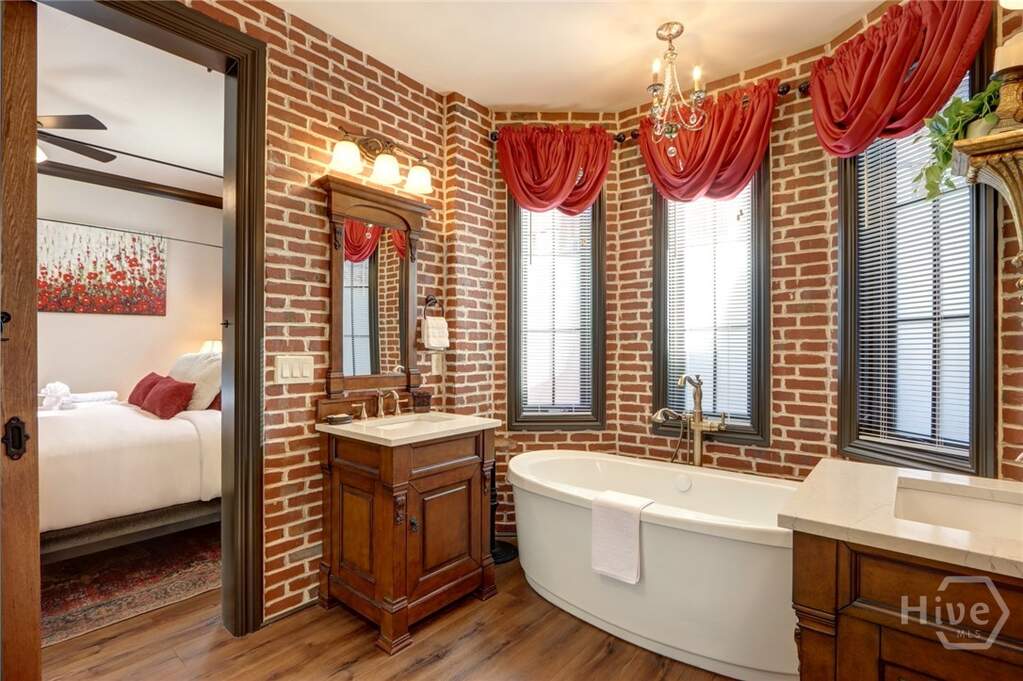 4 Bedroom Villa/Townhouse's Image 62