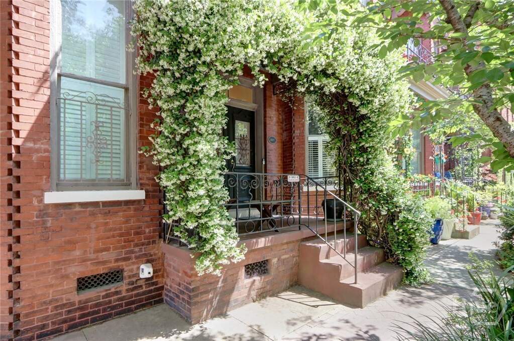 4 Bedroom Villa/Townhouse's Image 6