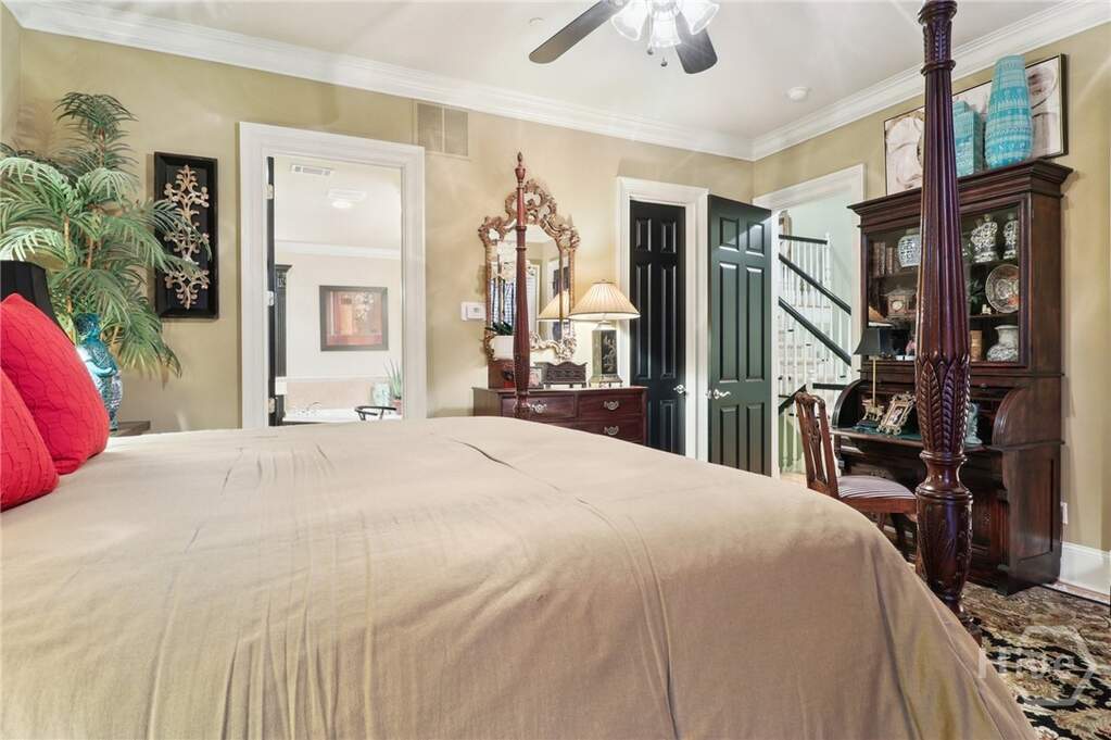 4 Bedroom Villa/Townhouse's Image 13