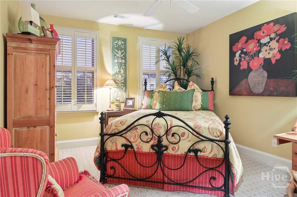 4 Bedroom Villa/Townhouse's Image 16