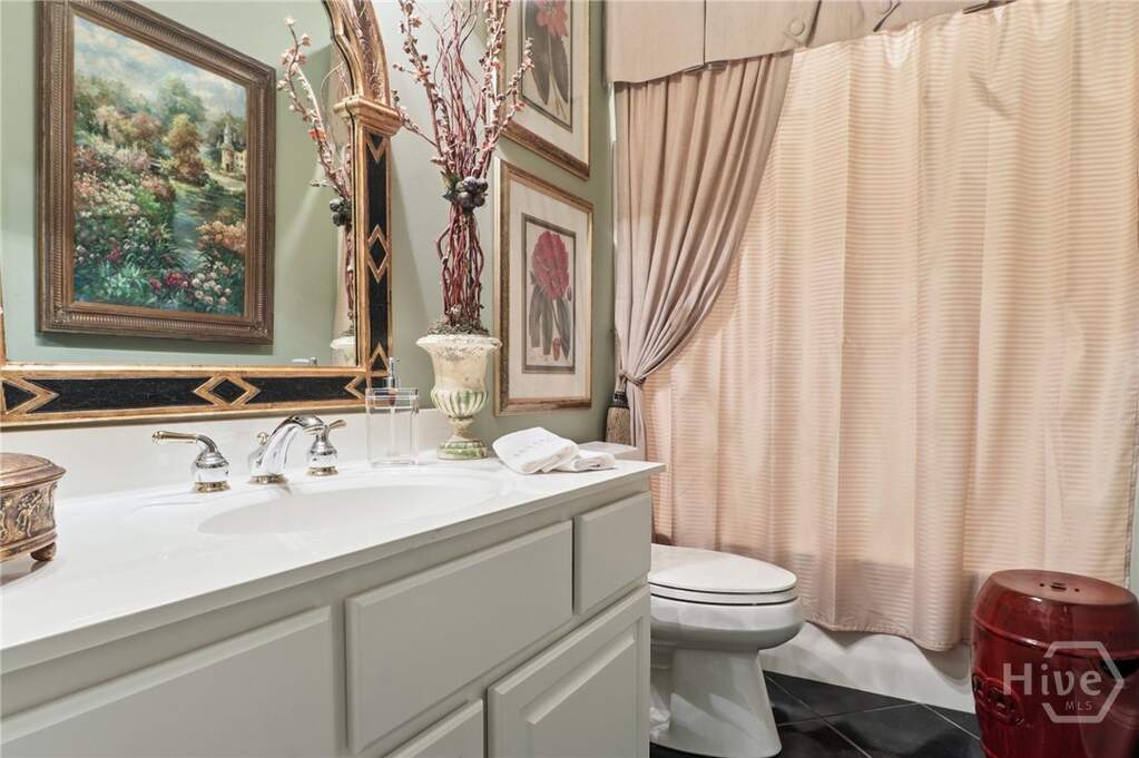 4 Bedroom Villa/Townhouse's Image 25