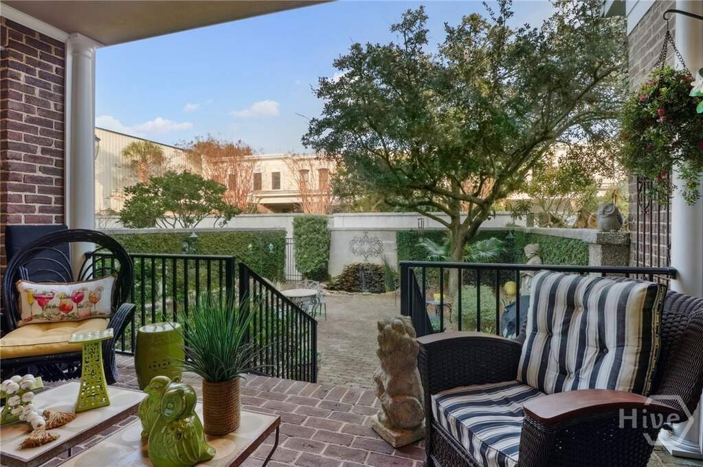 4 Bedroom Villa/Townhouse's Image 29