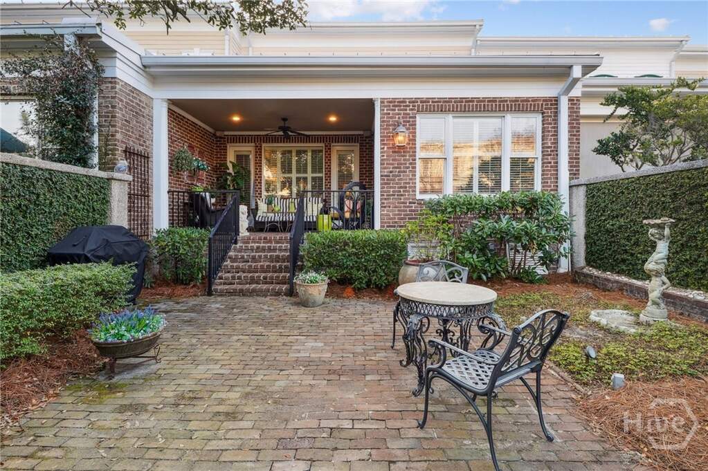 4 Bedroom Villa/Townhouse's Image 32