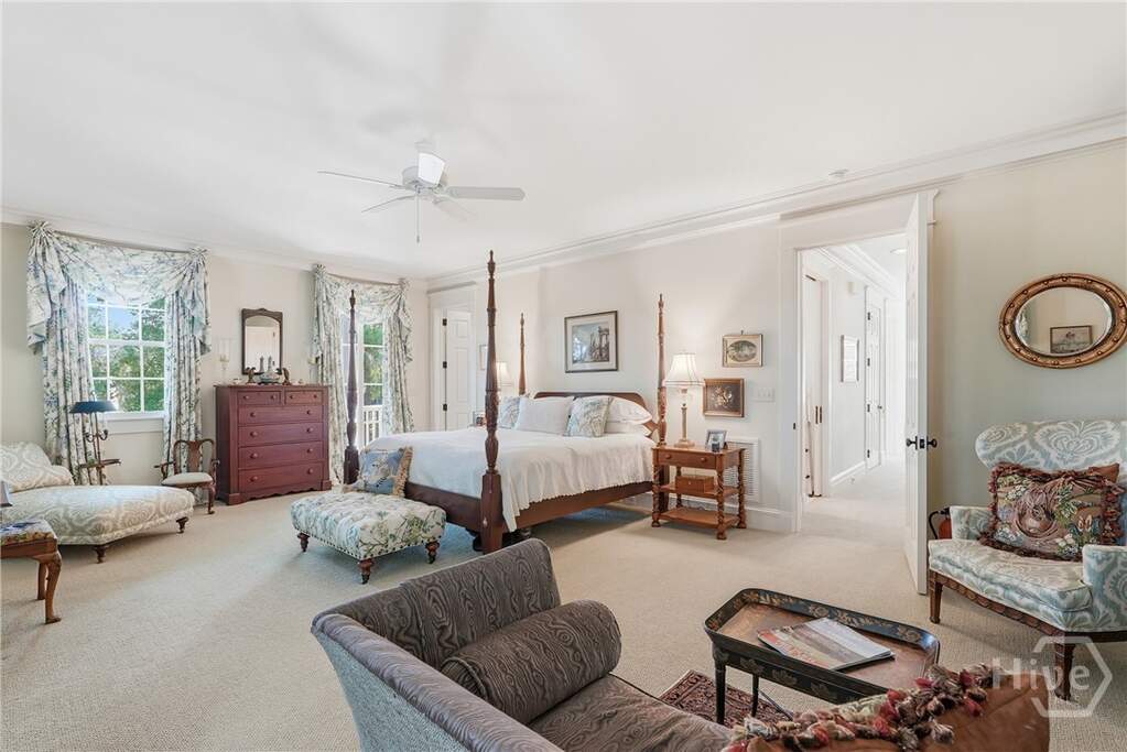 4 Bedroom Single Family Home/House's Image 19