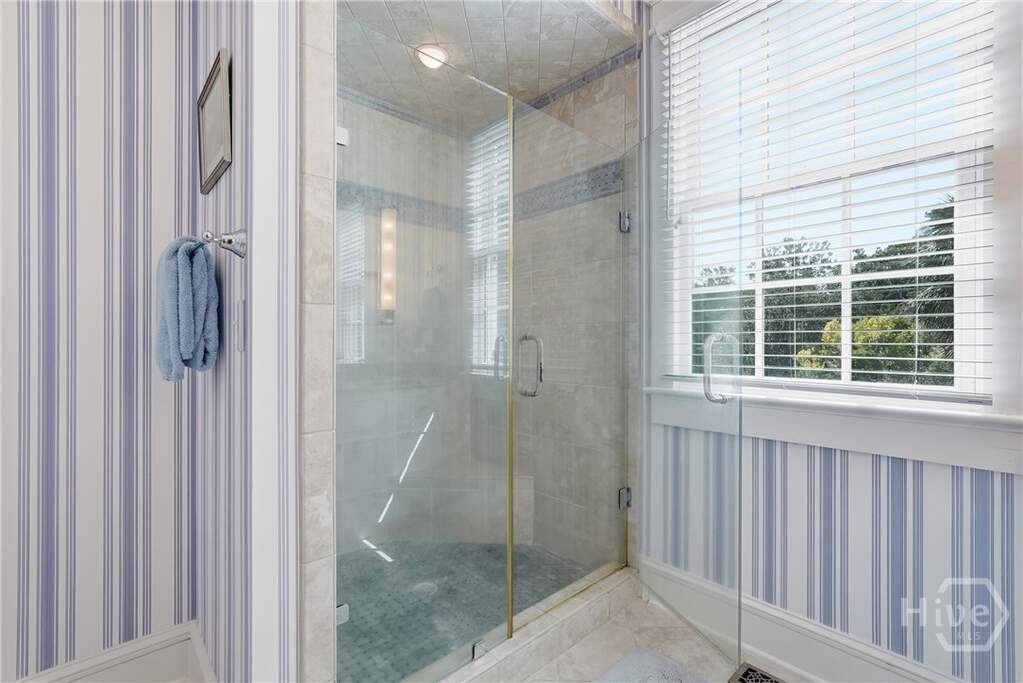 4 Bedroom Single Family Home/House's Image 23