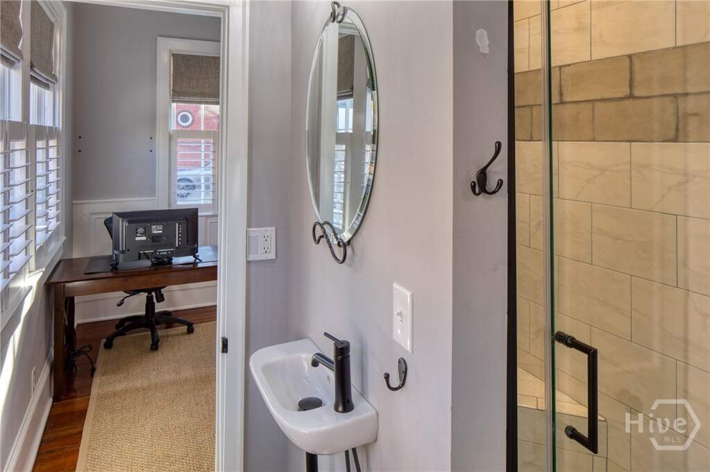 2 Bedroom Single Family Home/House's Image 20