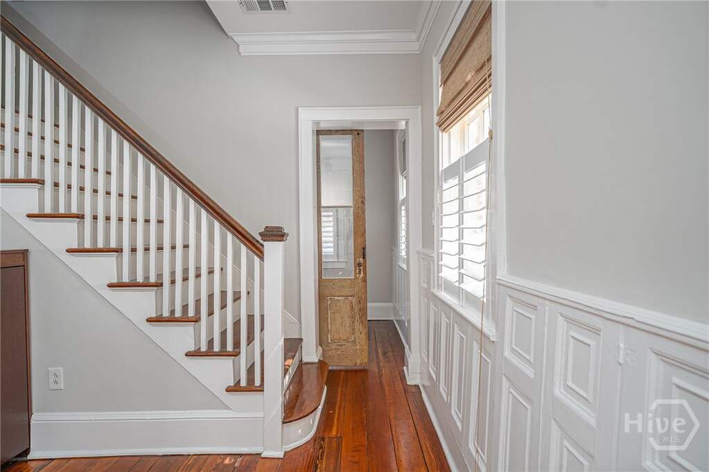 2 Bedroom Single Family Home/House's Image 24
