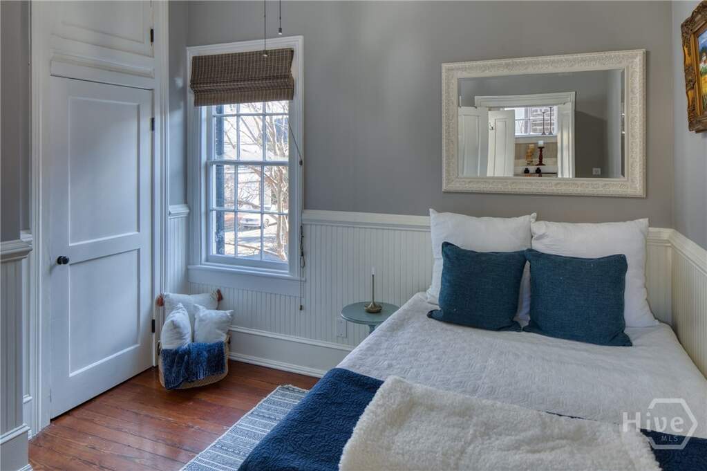 2 Bedroom Single Family Home/House's Image 25