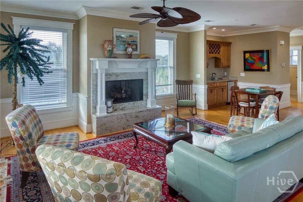 5 Bedroom Single Family Home/House's Image 25
