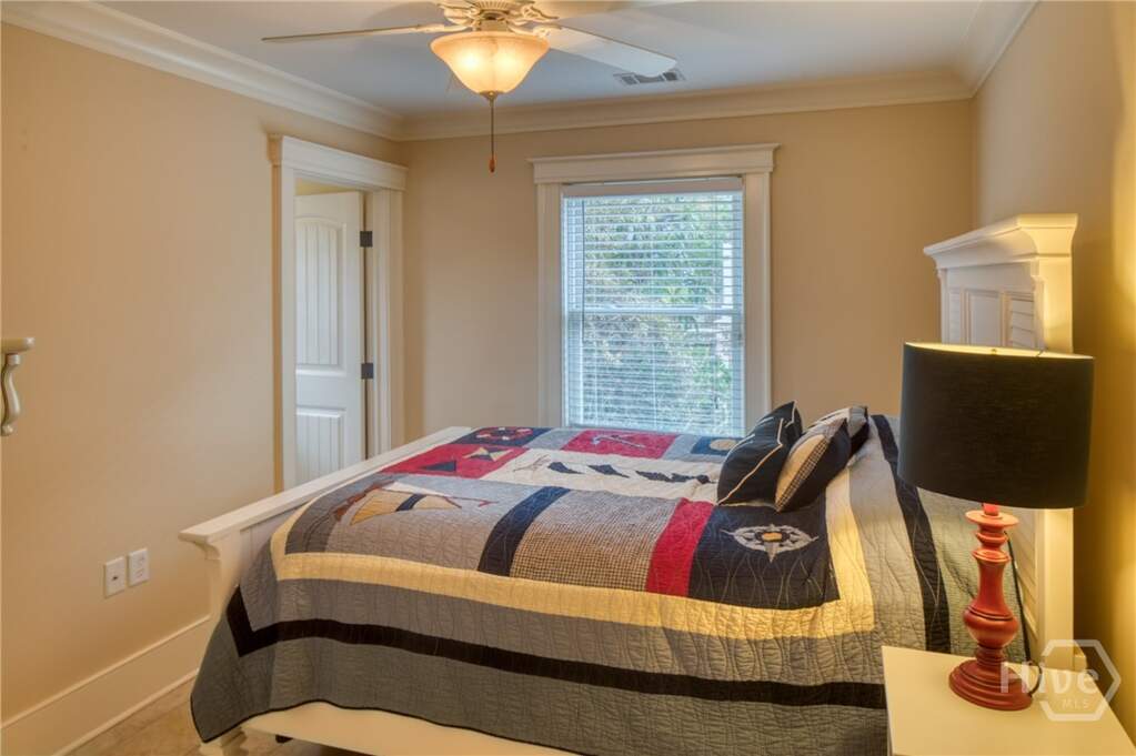 5 Bedroom Single Family Home/House's Image 35
