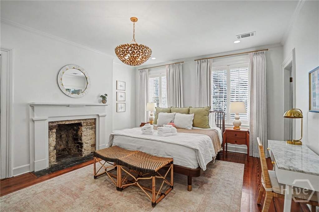 4 Bedroom Villa/Townhouse's Image 9