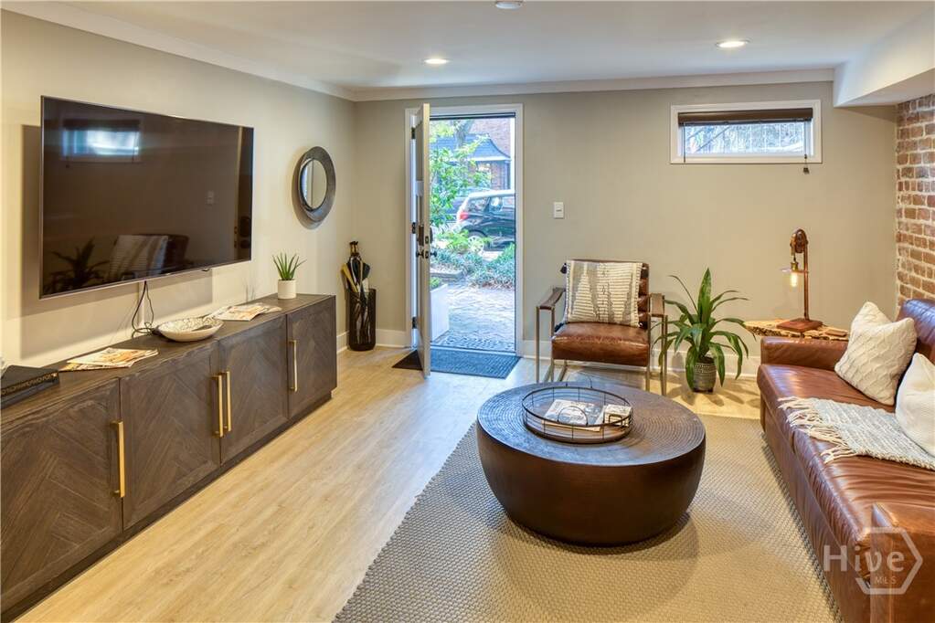 4 Bedroom Villa/Townhouse's Image 38