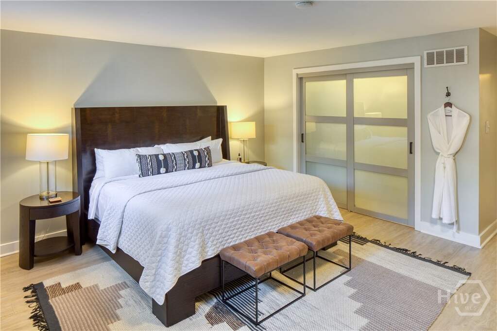 4 Bedroom Villa/Townhouse's Image 44